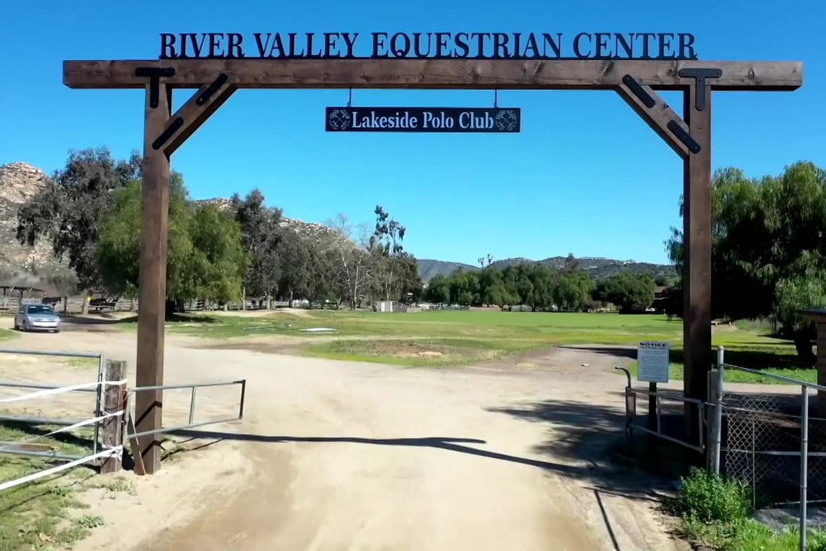 River Valley Equestrian Center